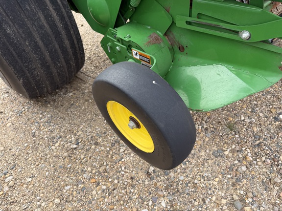 2019 John Deere 560M - Photo10