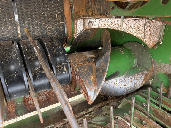 2019 John Deere 560M - Photo19