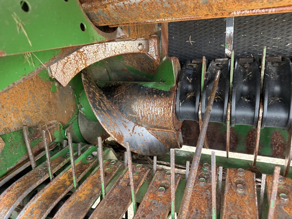 2019 John Deere 560M - Photo21