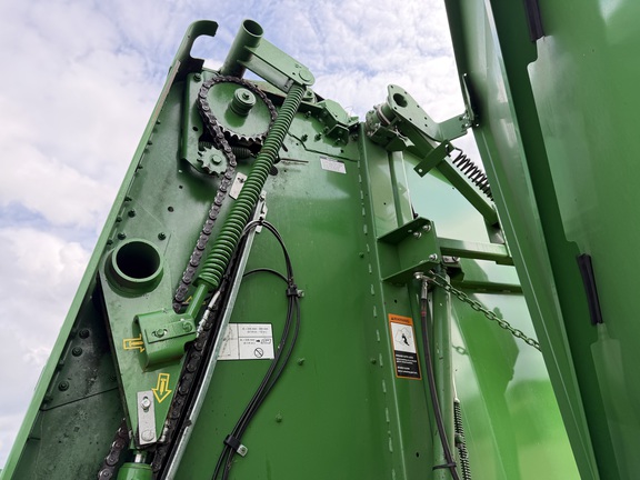2019 John Deere 560M - Photo26