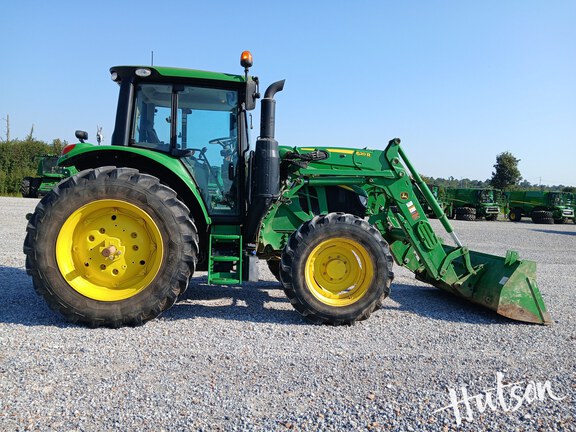 Photo of 2024 John Deere 6120M