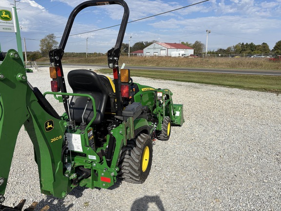 Used 2022 John Deere 1025R Compact Utility Tractors at Koenig Equipment in Richmond, IN - Photo4