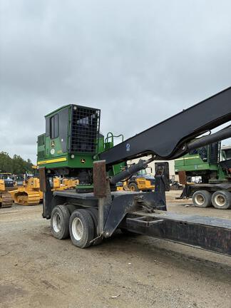 Photo of 2022 John Deere 437E