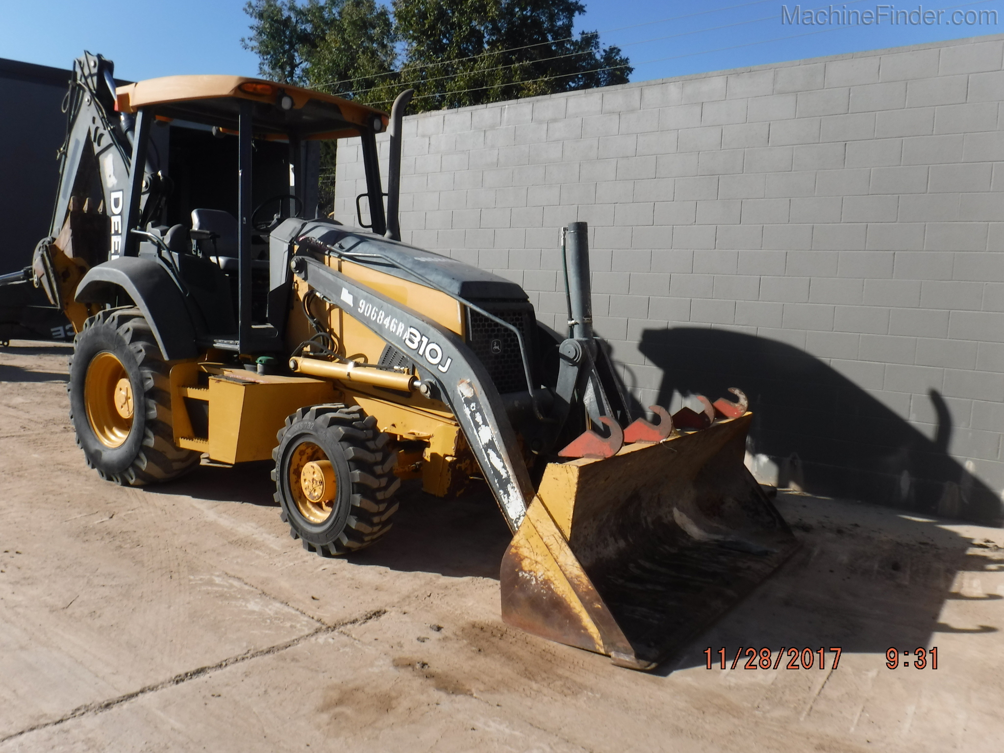 Hrg Equipment Corp 2016 John Deere 310j Loader Backhoe For