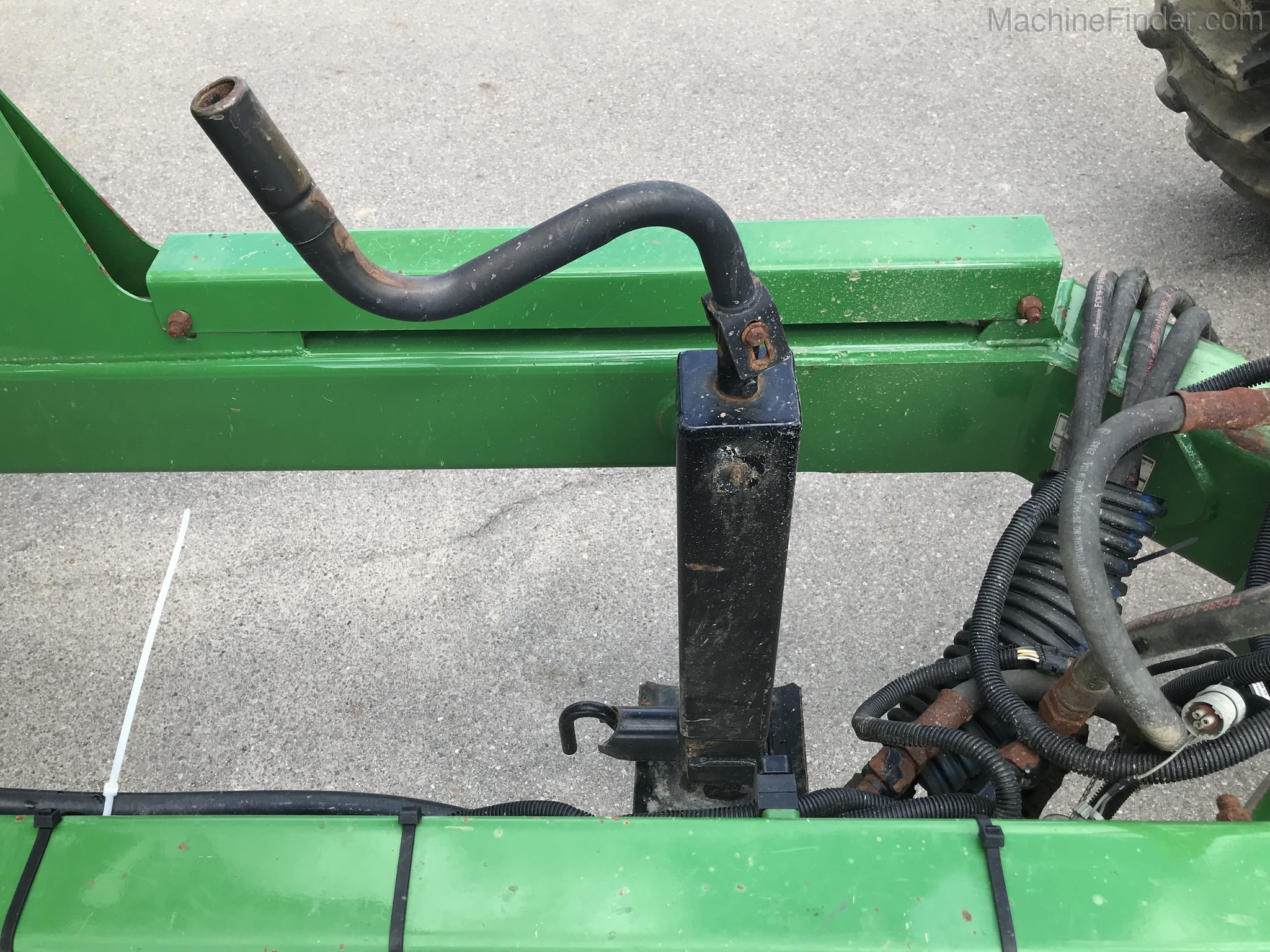 2013 Farm King 2460 Image 24