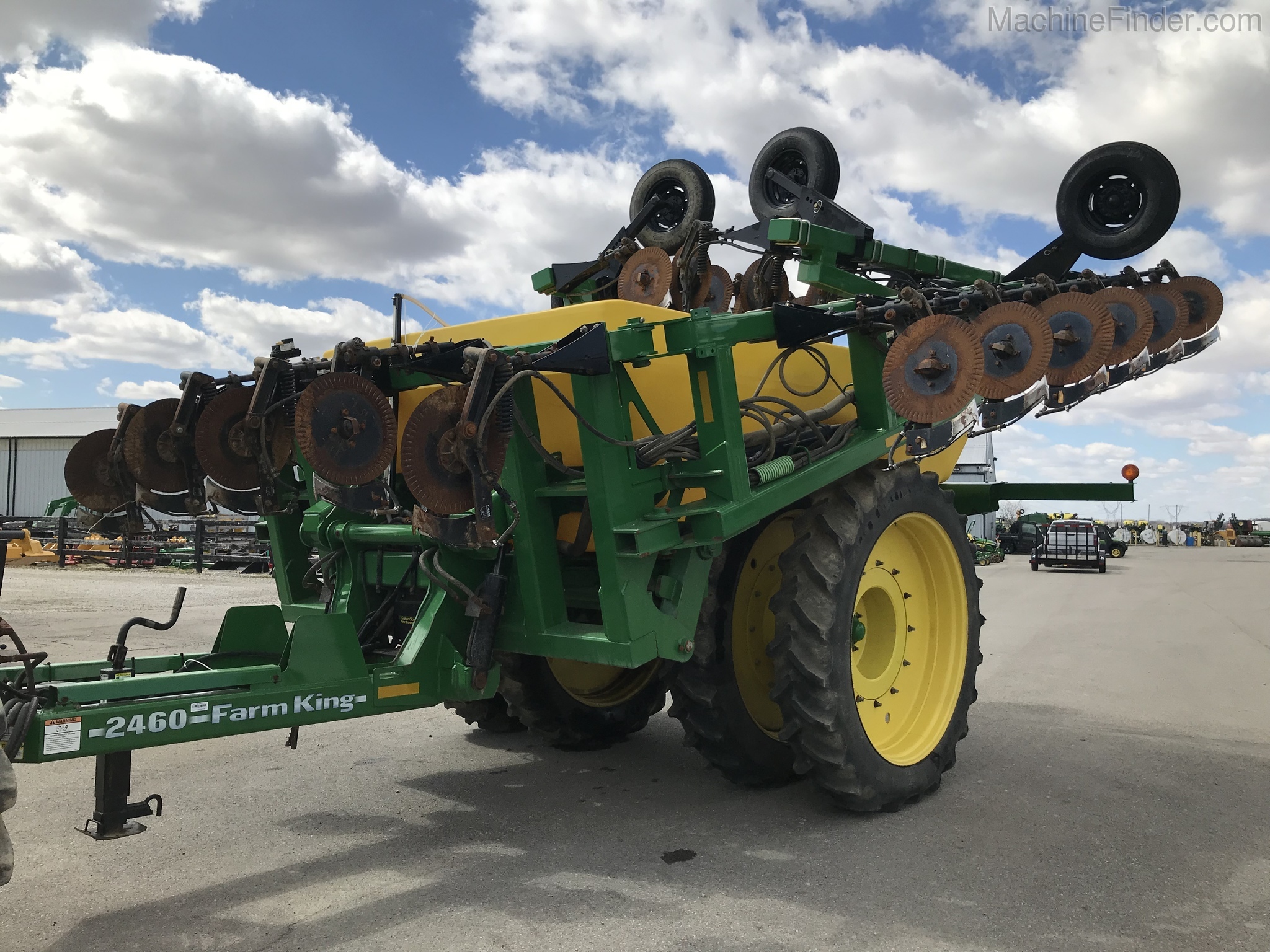 2013 Farm King 2460 Image 1