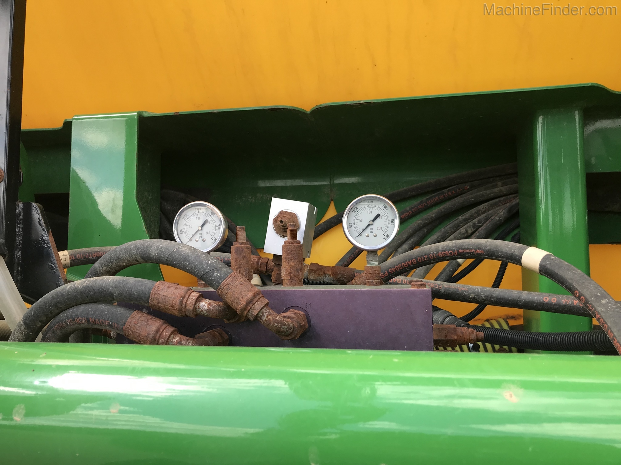 2013 Farm King 2460 Image 12