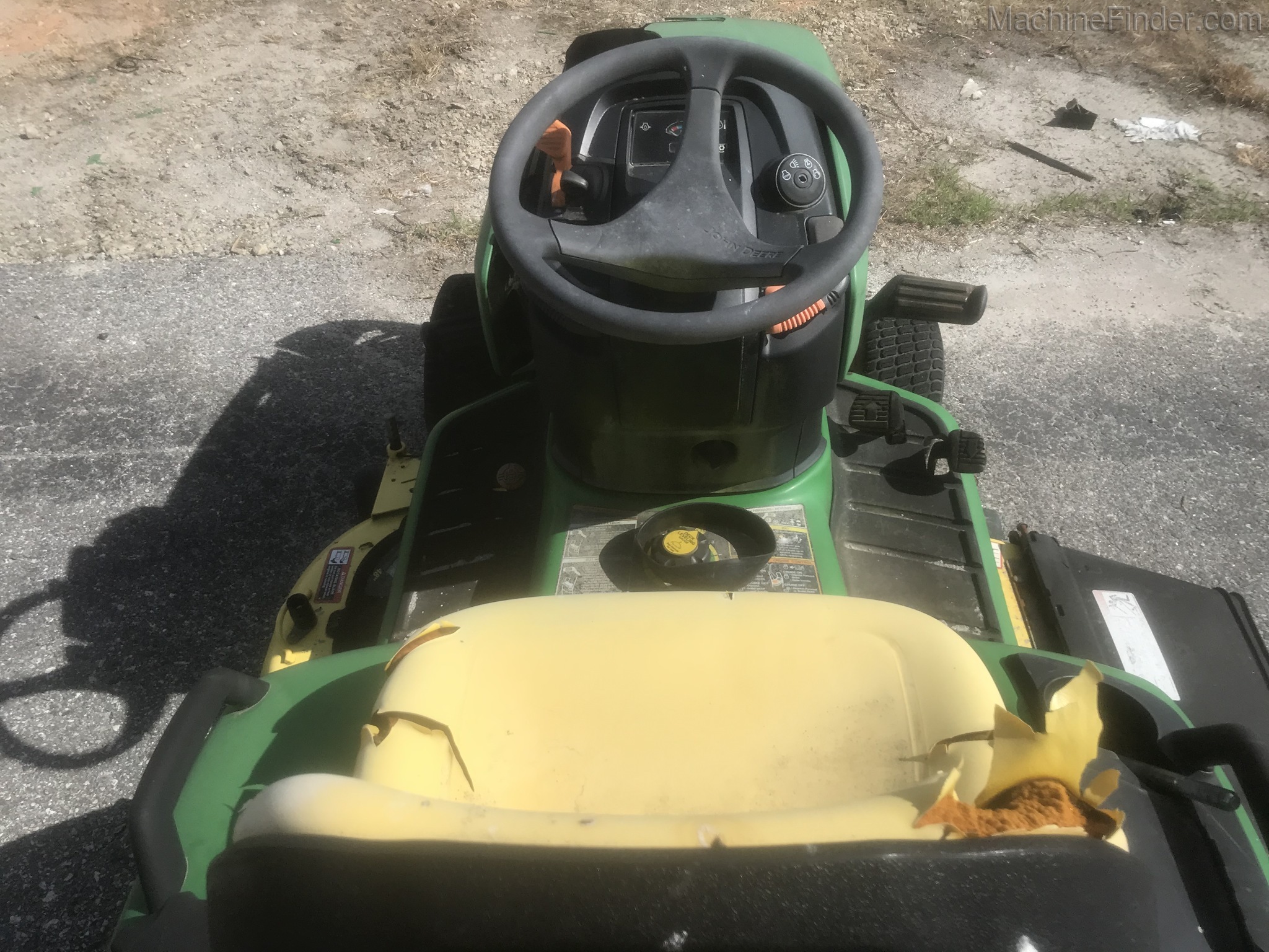 2009 John Deere X500 Image 6