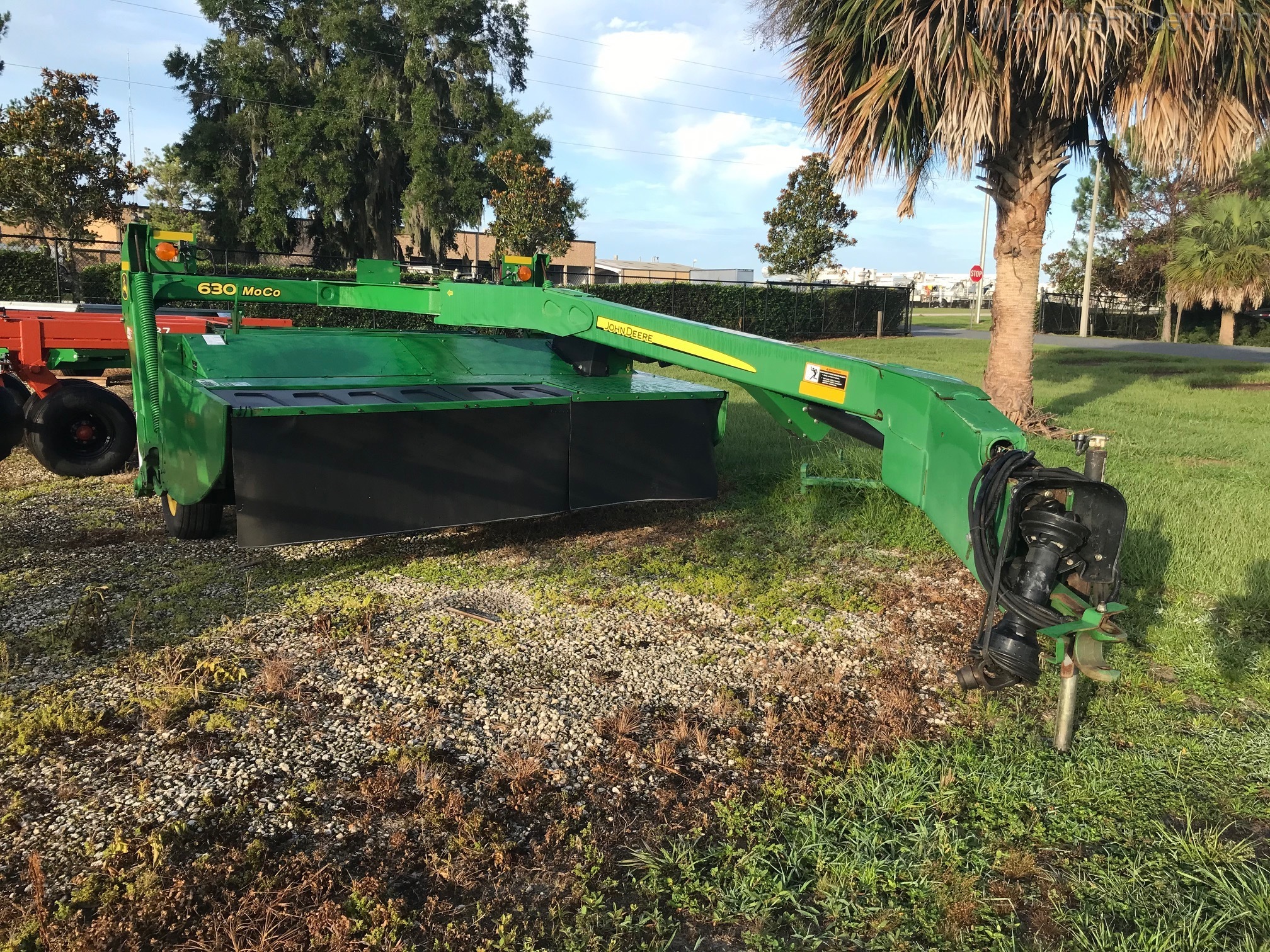 2014 John Deere 630 Image 1