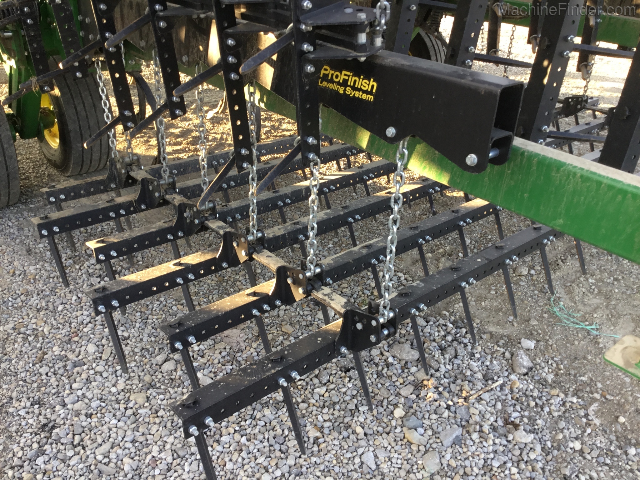 2019 John Deere 2230FH Image 4