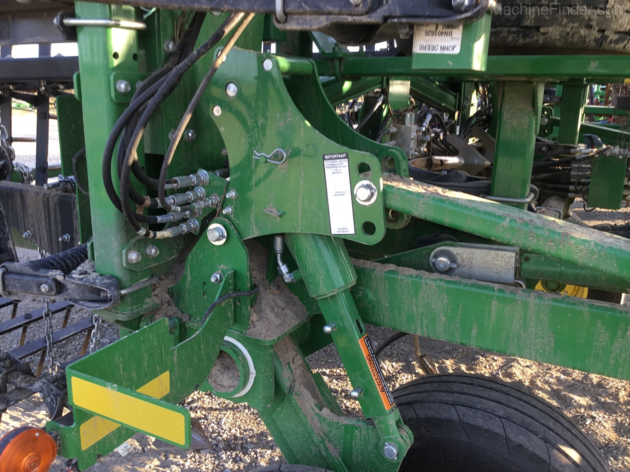 2019 John Deere 2230FH Image 10