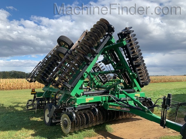 2018 McFarlane IC-5132 Image 1