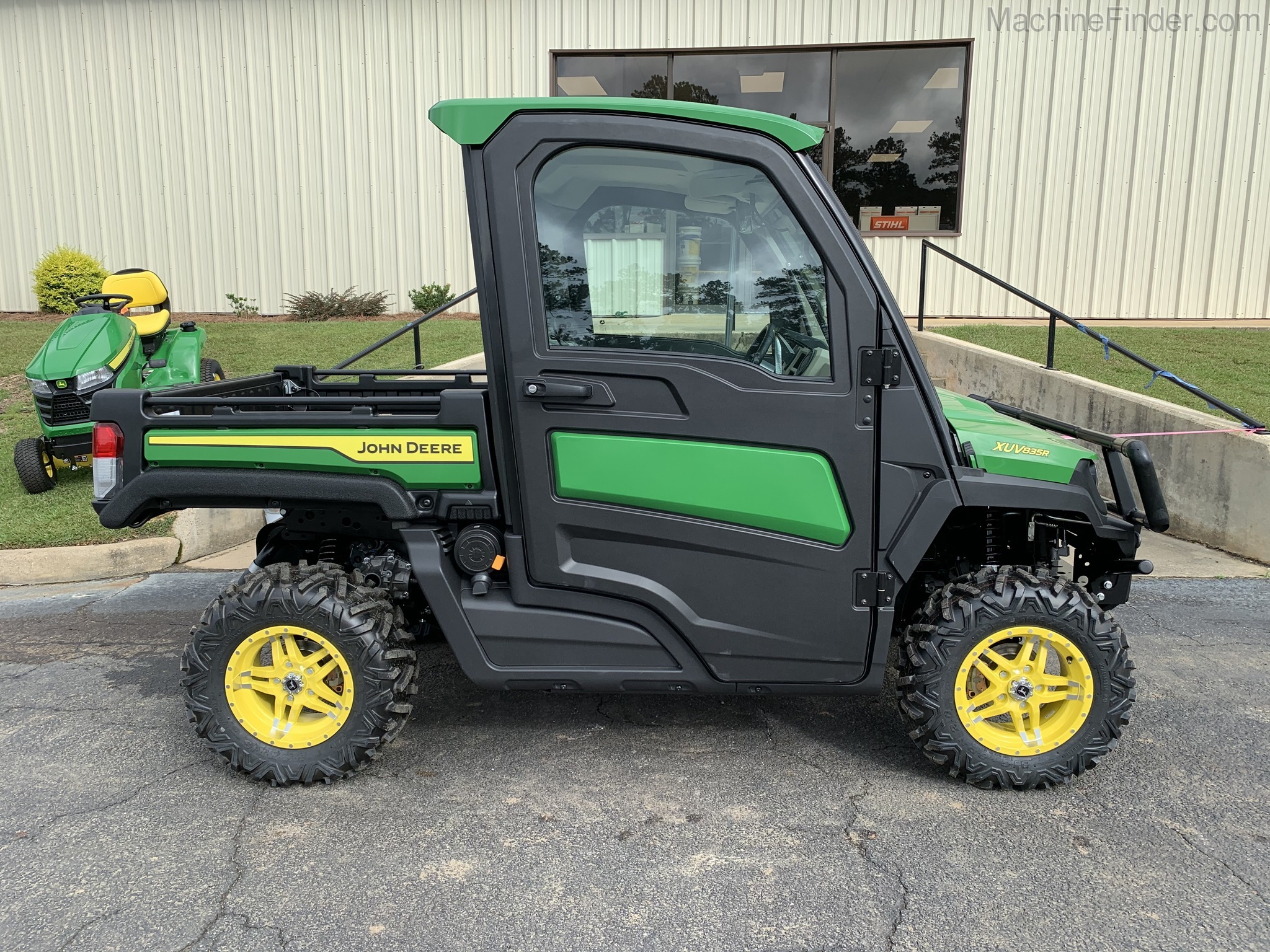 2021 John Deere XUV835R Image 9