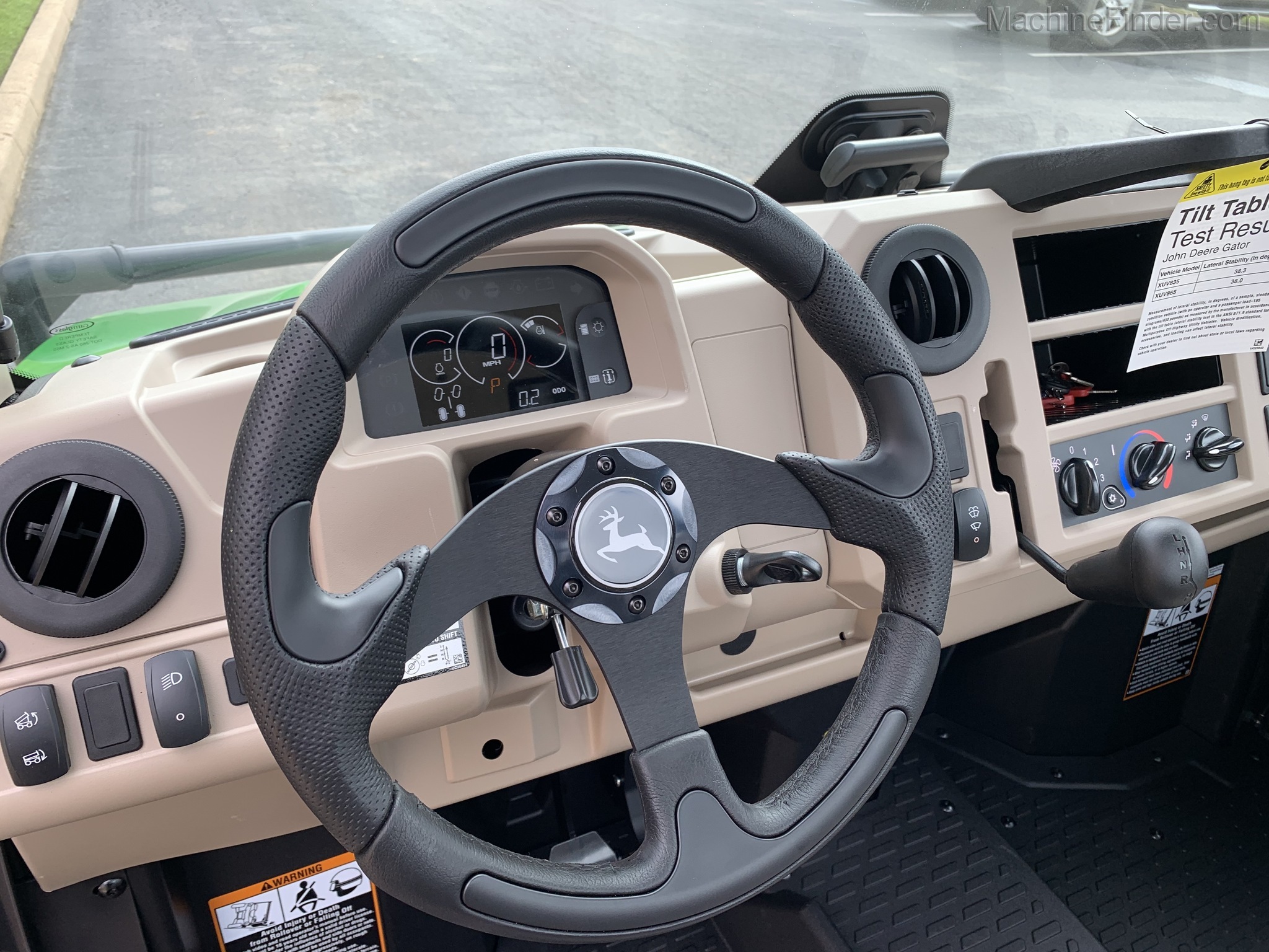 2021 John Deere XUV835R Image 11