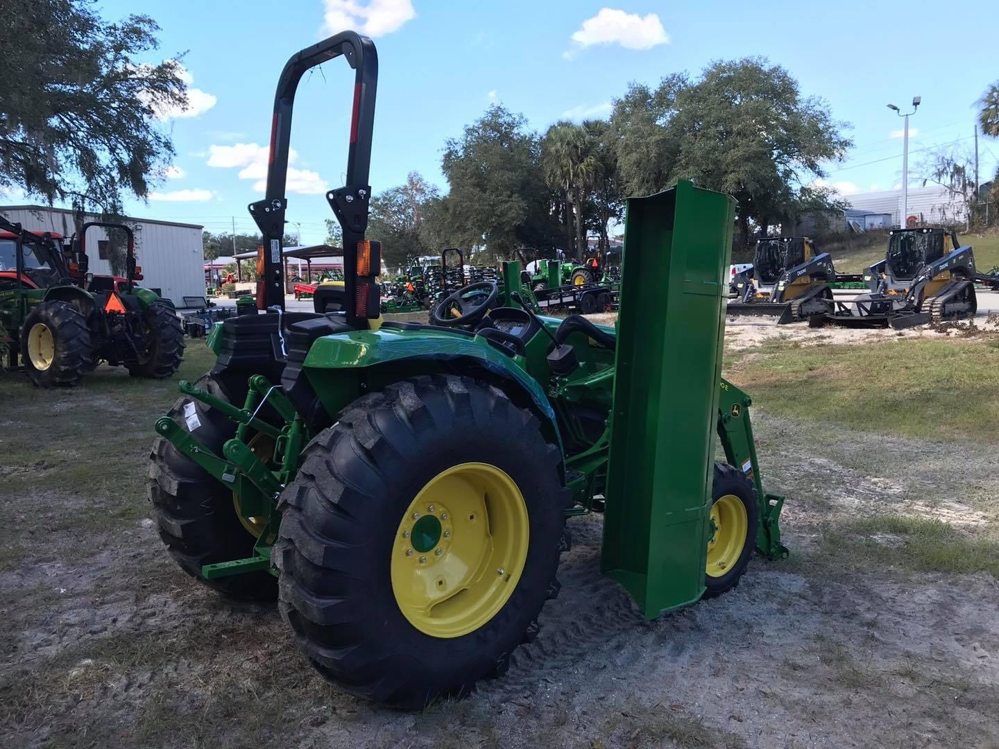 2023 John Deere 4044M Image 1