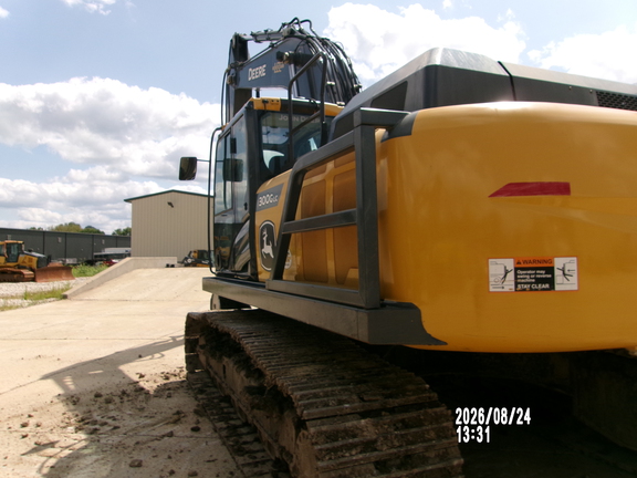 2022 John Deere 300GL