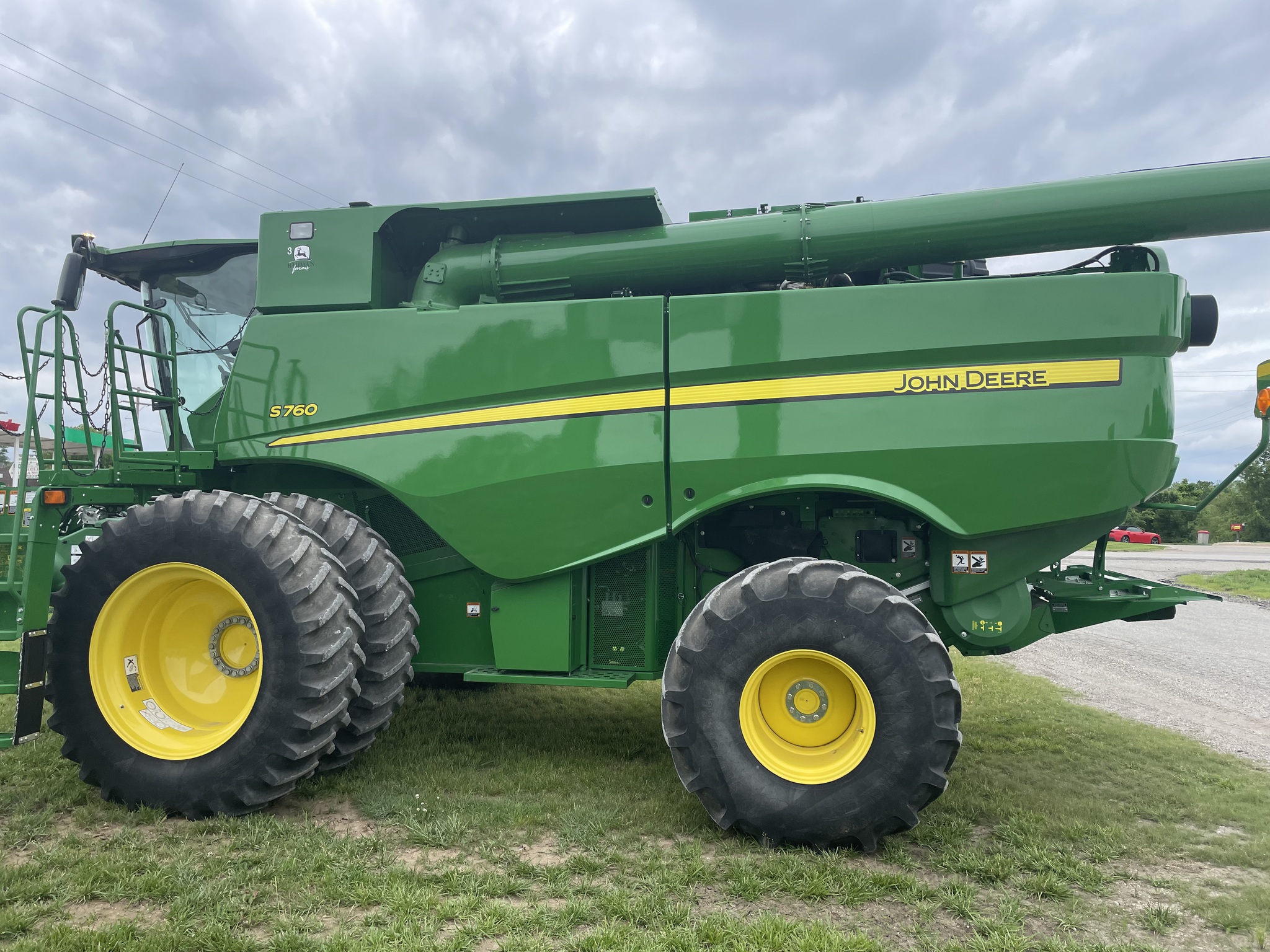  2021 John Deere S760 at Heritage Tractor in Seneca, KS
