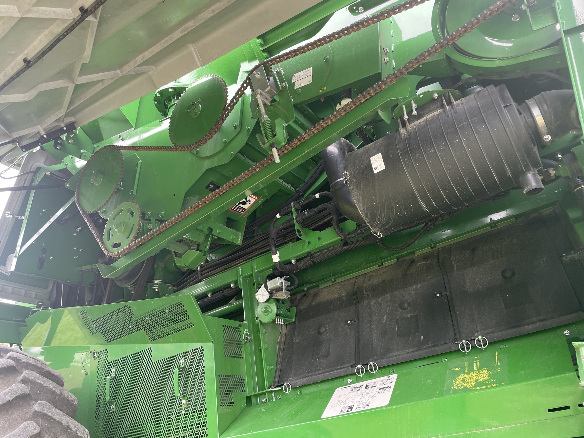  2021 John Deere S760 at Heritage Tractor in Seneca, KS