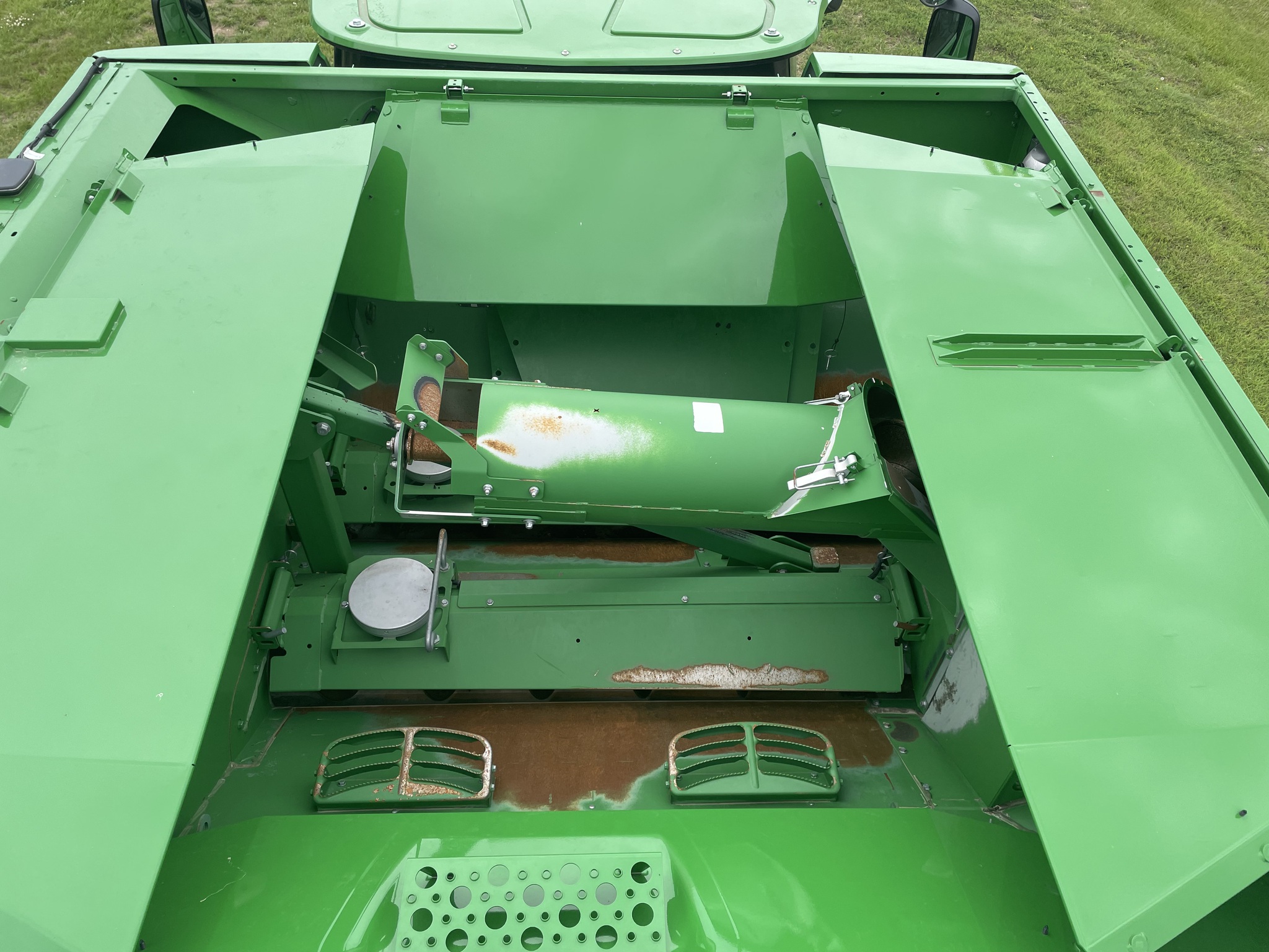  2021 John Deere S760 at Heritage Tractor in Seneca, KS