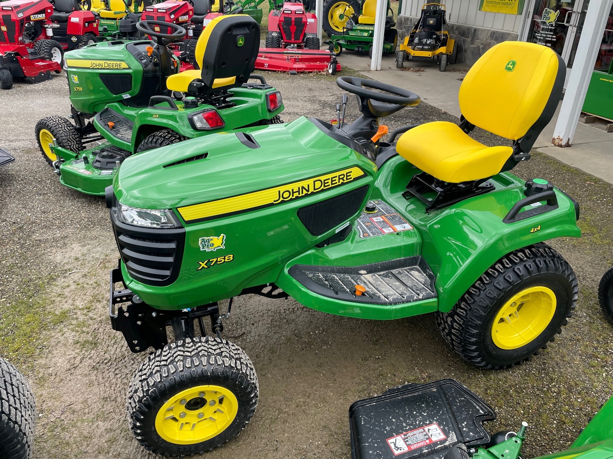 2023 John Deere X758 Lawn & Garden Tractors Bloomingdale, OH