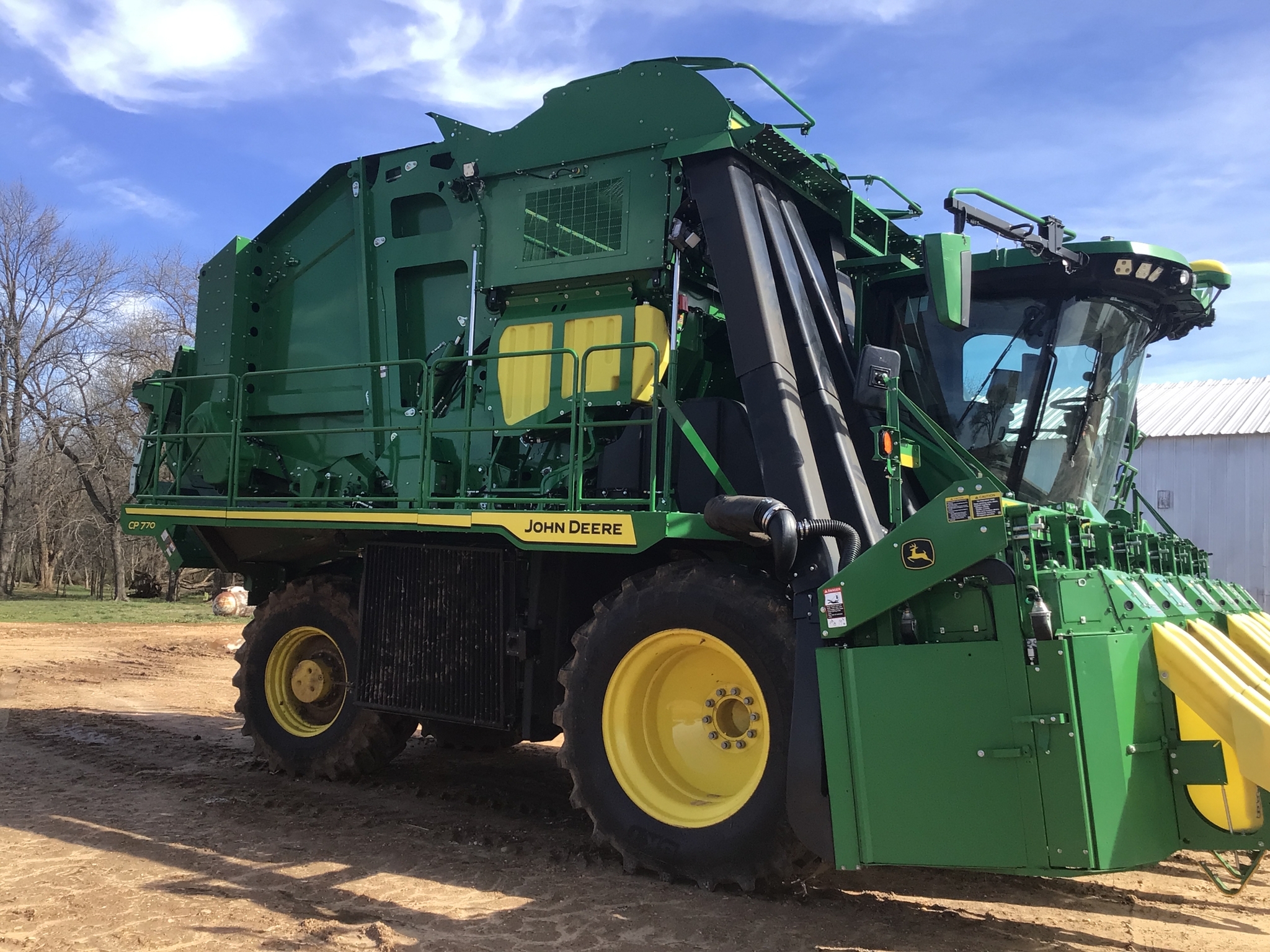 2022 John Deere CP770 Cotton Pickers Texarkana, TX