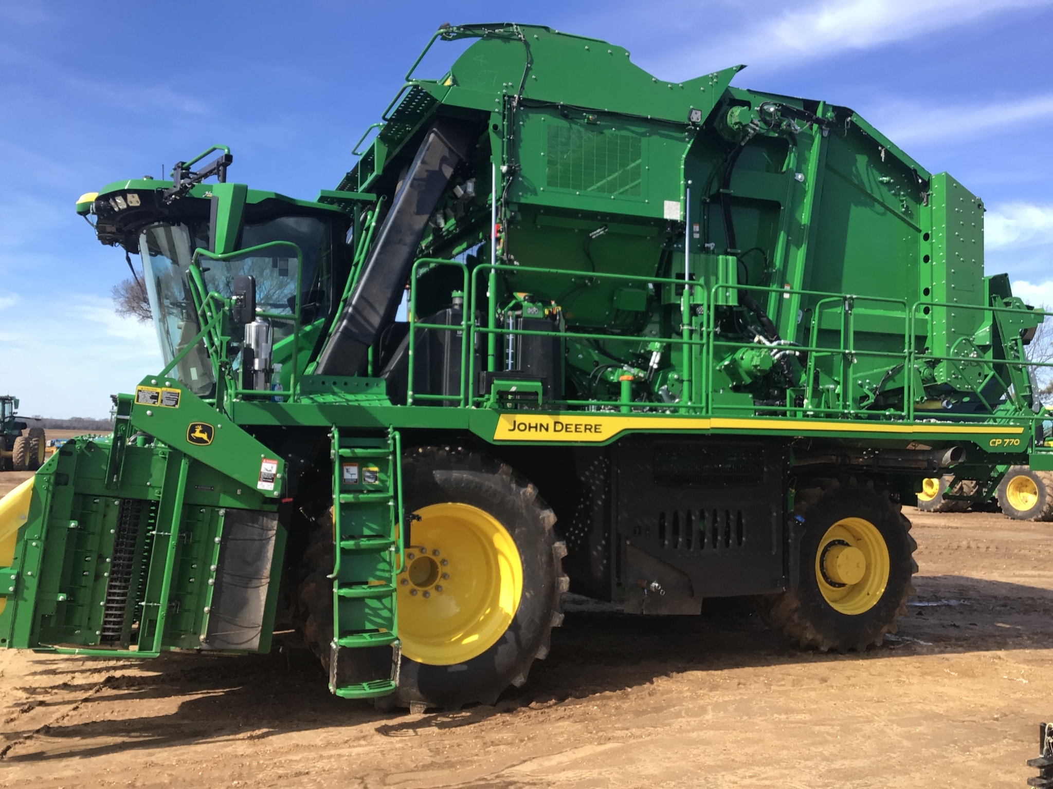 2022 John Deere CP770 Cotton Pickers Texarkana, TX