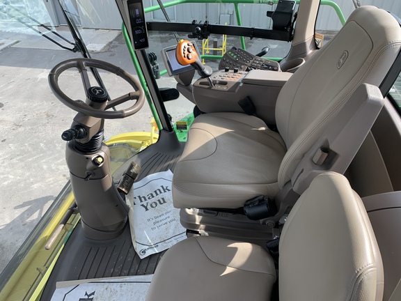 2021 John Deere 8400 thumbnail 5