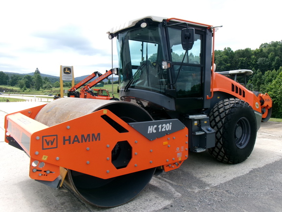 Photo of 2023 Hamm HC120i