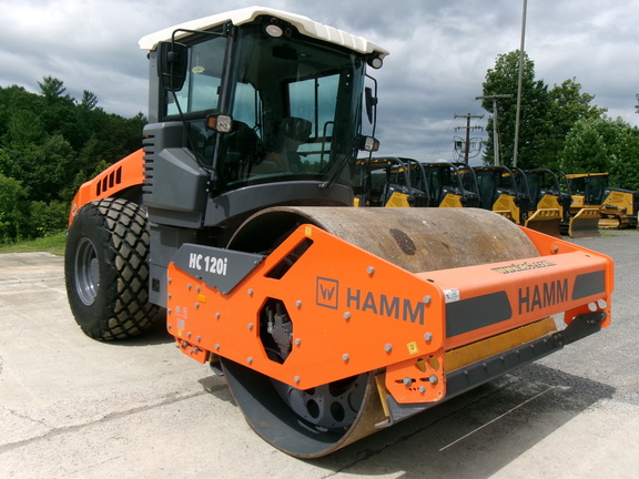 2023 Hamm HC120I