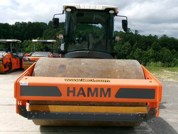 2023 Hamm HC120I
