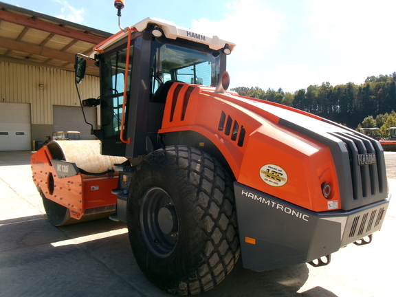 2023 Hamm HC120I