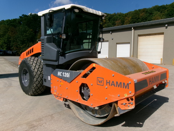 2023 Hamm HC120I