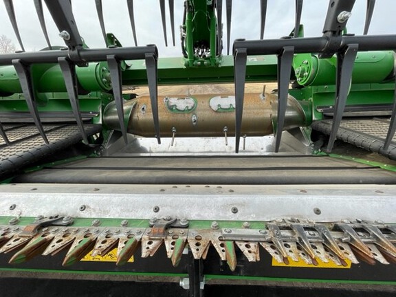 Used 2023 John Deere HD50R Combine Platforms at Horizon Ag & Turf in Falher, AB - Photo7