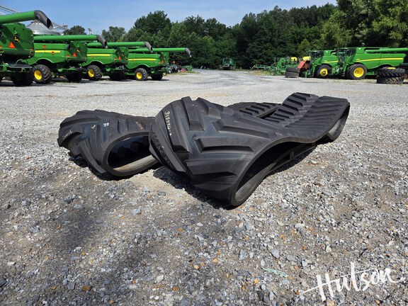 Photo of 2023 Camso 30" 4500 TRACKS