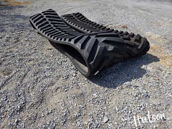 Photo of 2023 Camso 30" 4500 TRACKS