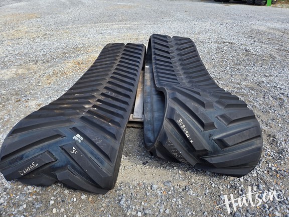 Photo of 2023 Camso 30" 4500 TRACKS