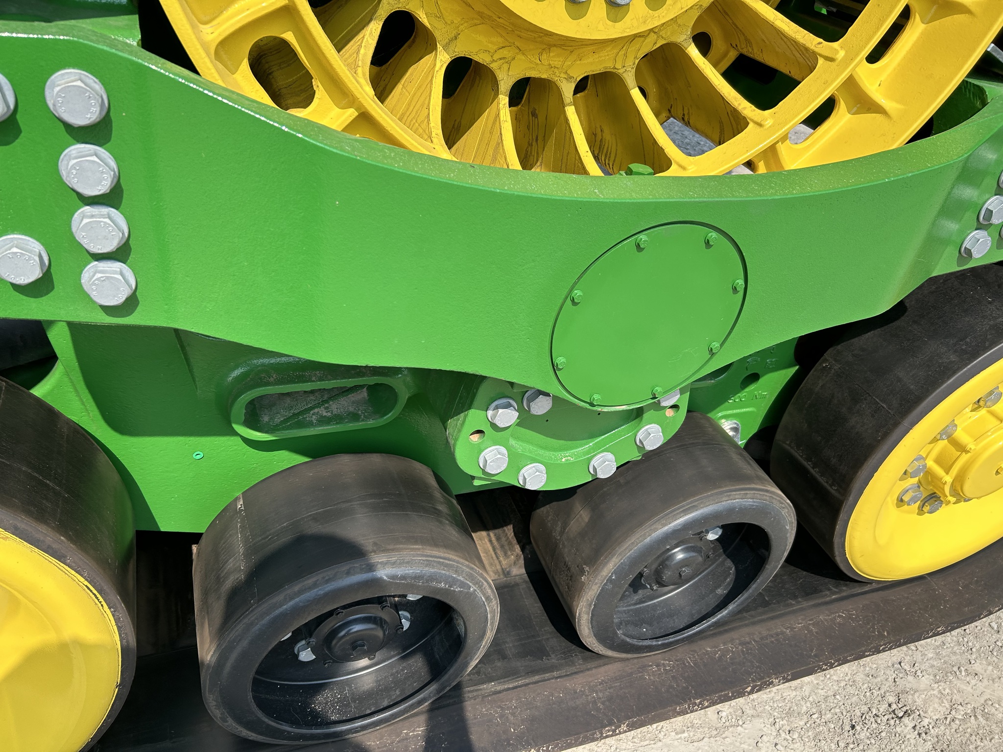  2023 John Deere 9RX 590 at Heritage Tractor in Nevada, MO