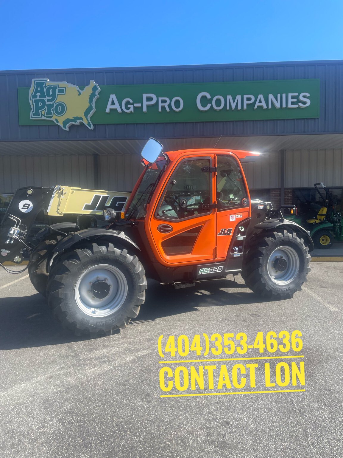 2023 JLG AG925 Image 1