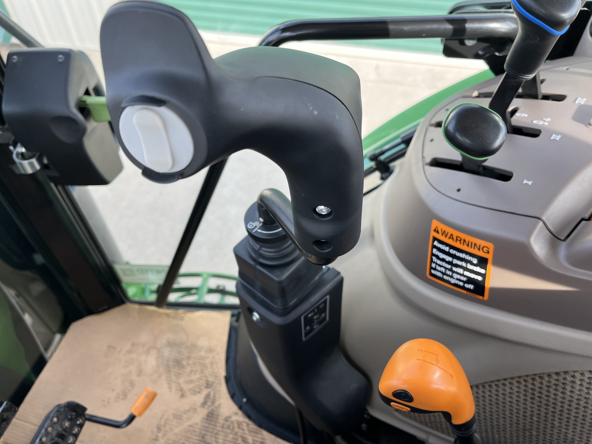 2023 John Deere 6105E Utility Tractors Nacogdoches, TX