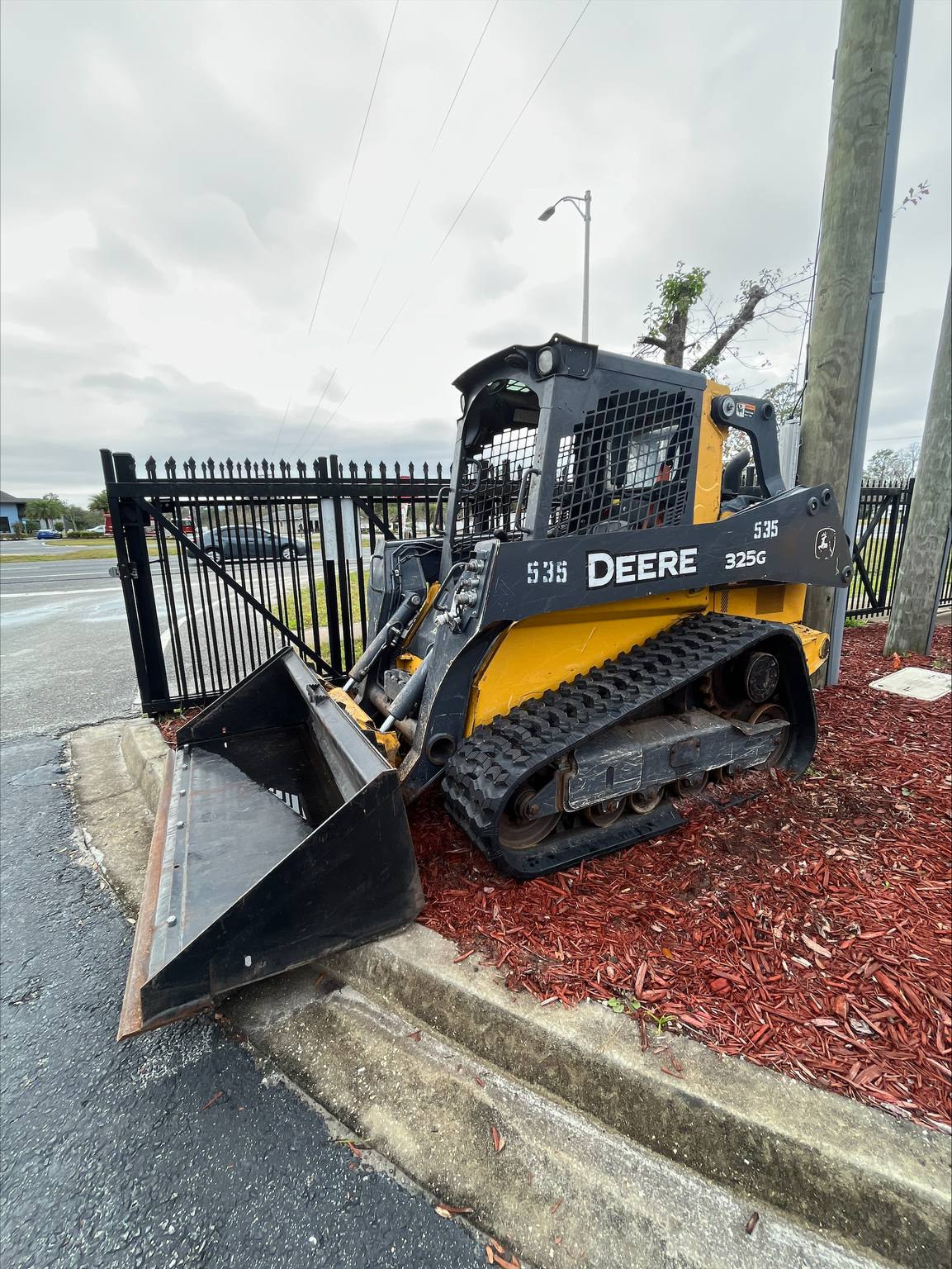 2021 John Deere 325 Skid Steer Loaders St. Augustine, FL
