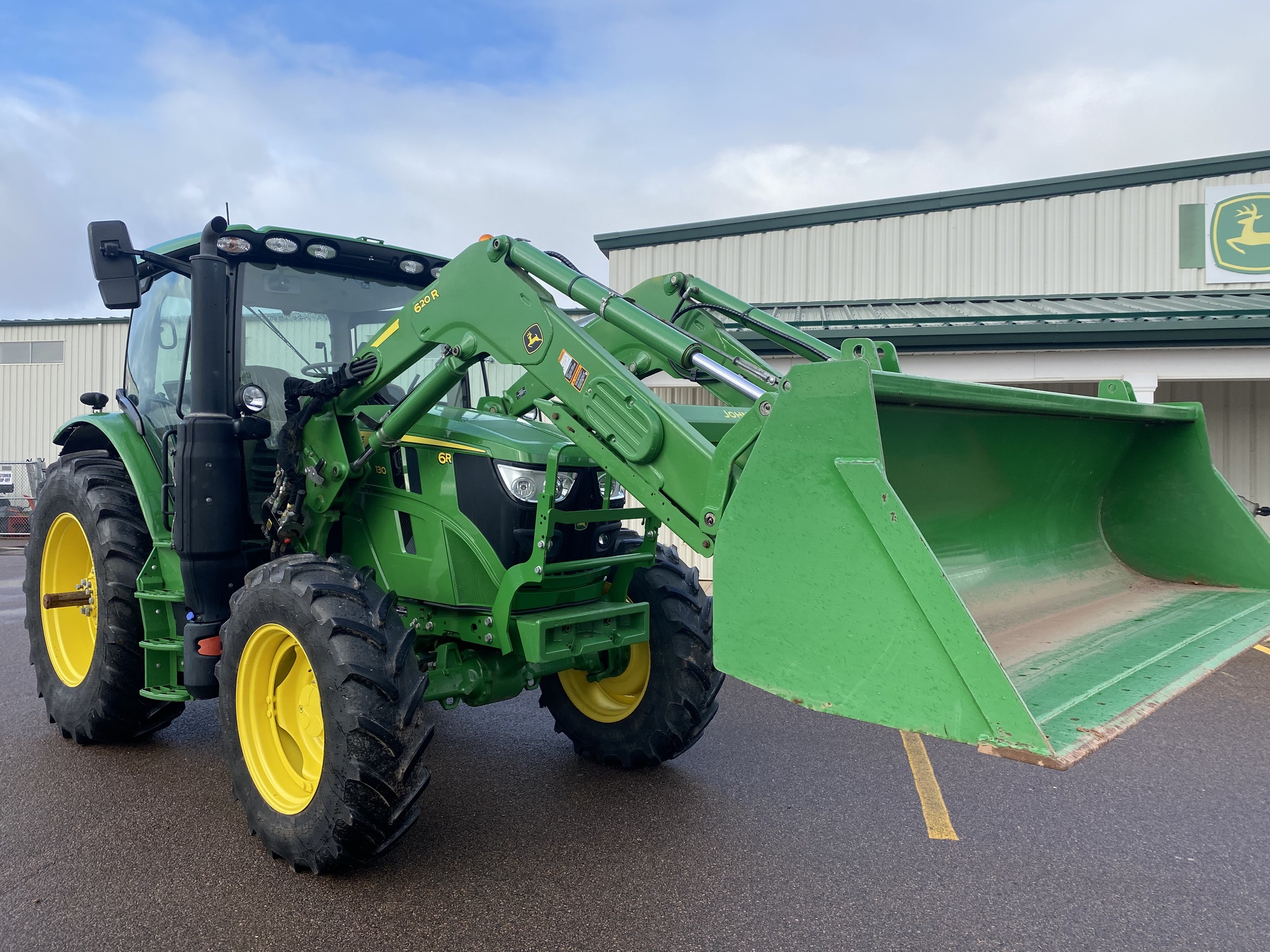 2023 John Deere 6R 130 Image 5