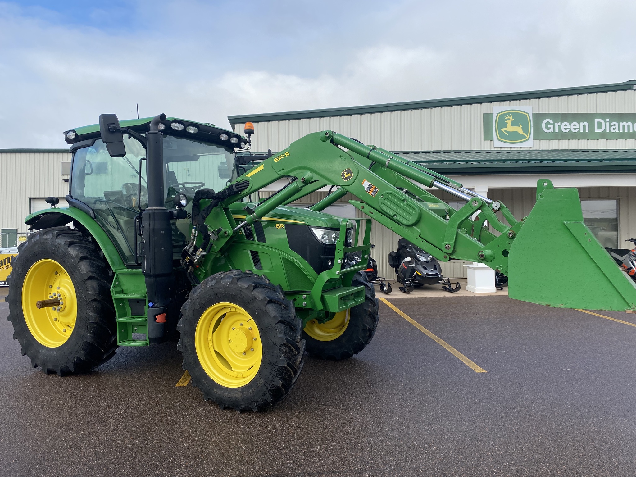 2023 John Deere 6R 130 Image 6