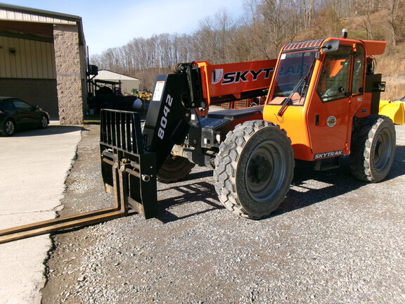 Photo of a 2024 Skytrak 8042