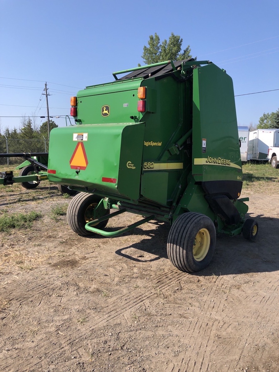 2006 John Deere 582 Silage Special Image 8