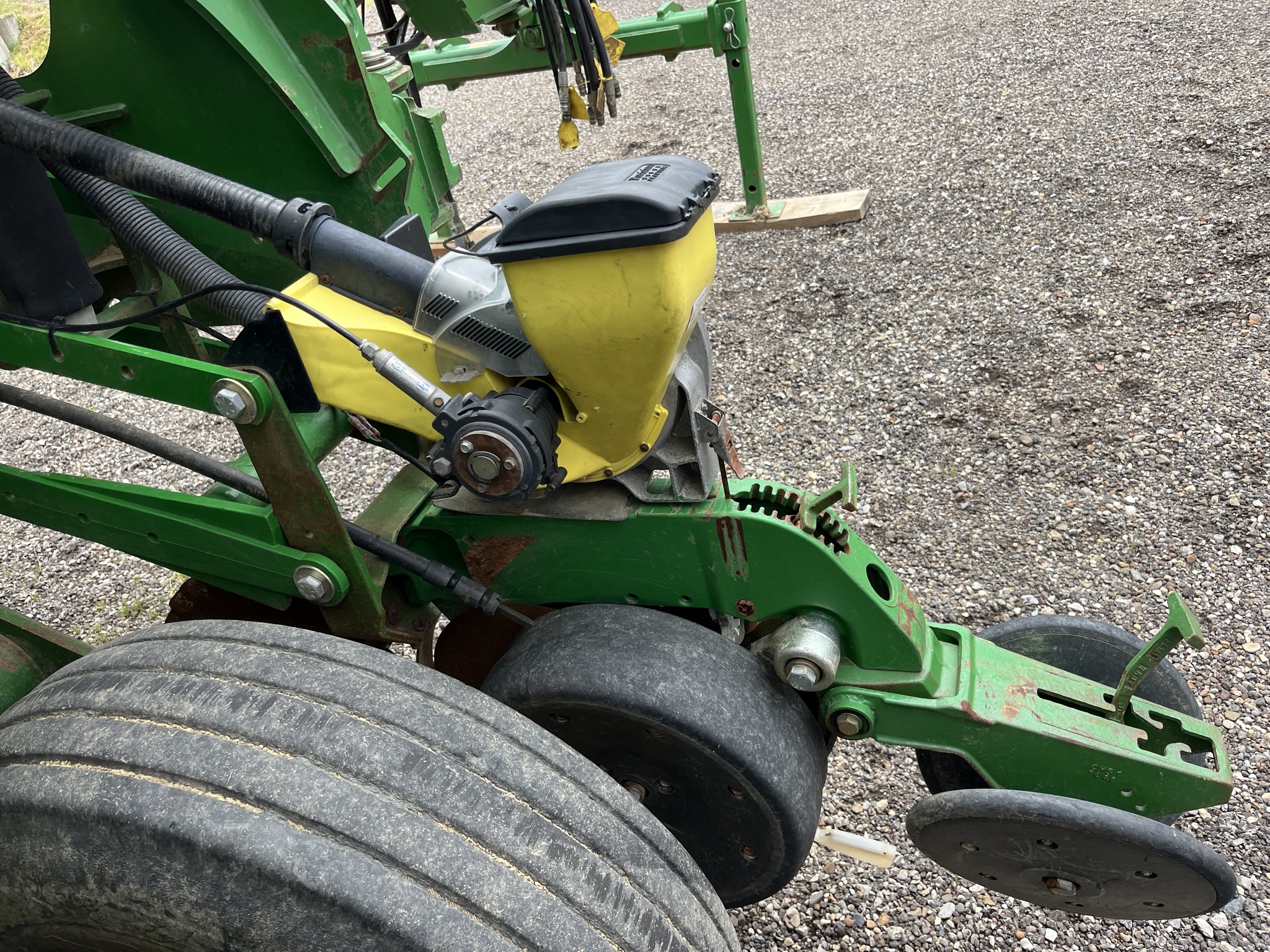 2006 John Deere 1790 Image 12