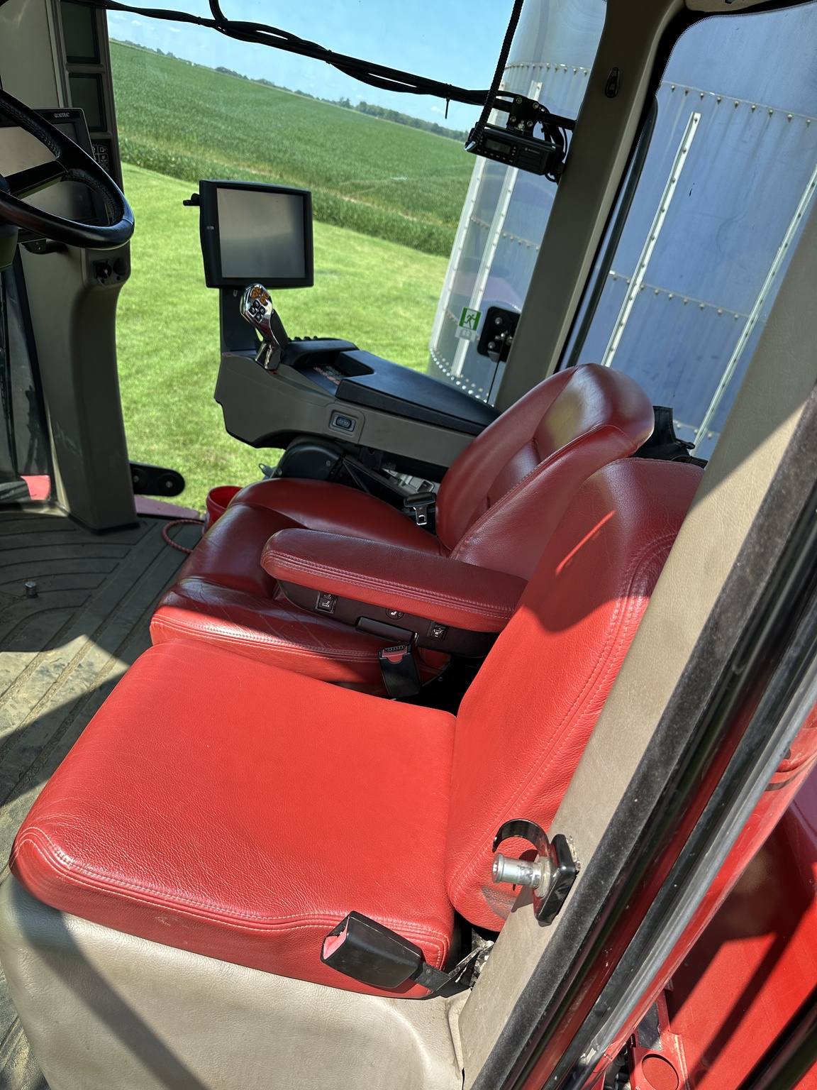 2013 Case IH Steiger 550 Quadtrac Image 8