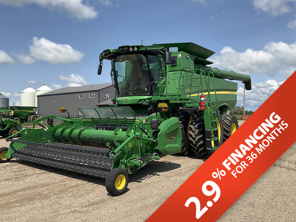 Photo of a 2023 John Deere S770