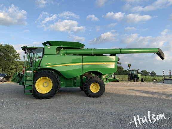 Photo of 2023 John Deere S770