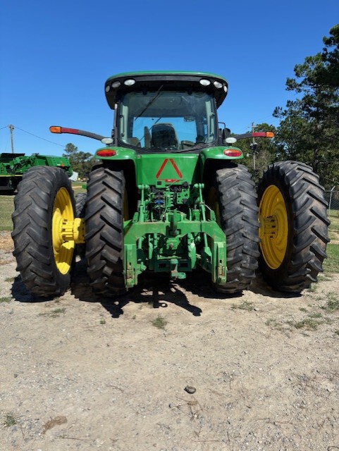 2015 John Deere 8295R Image 4
