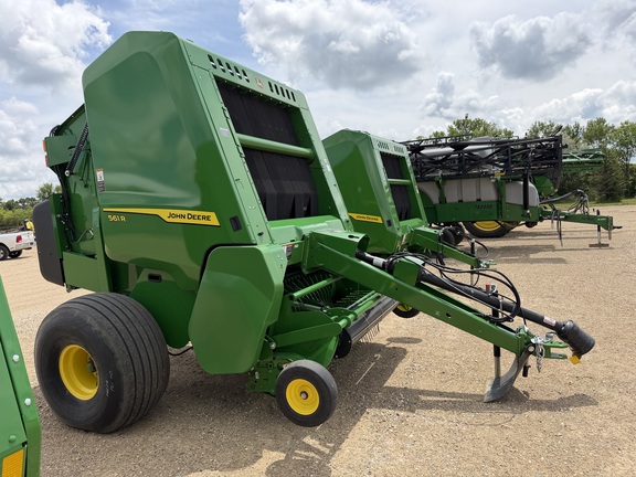2024 John Deere 561R - Photo2
